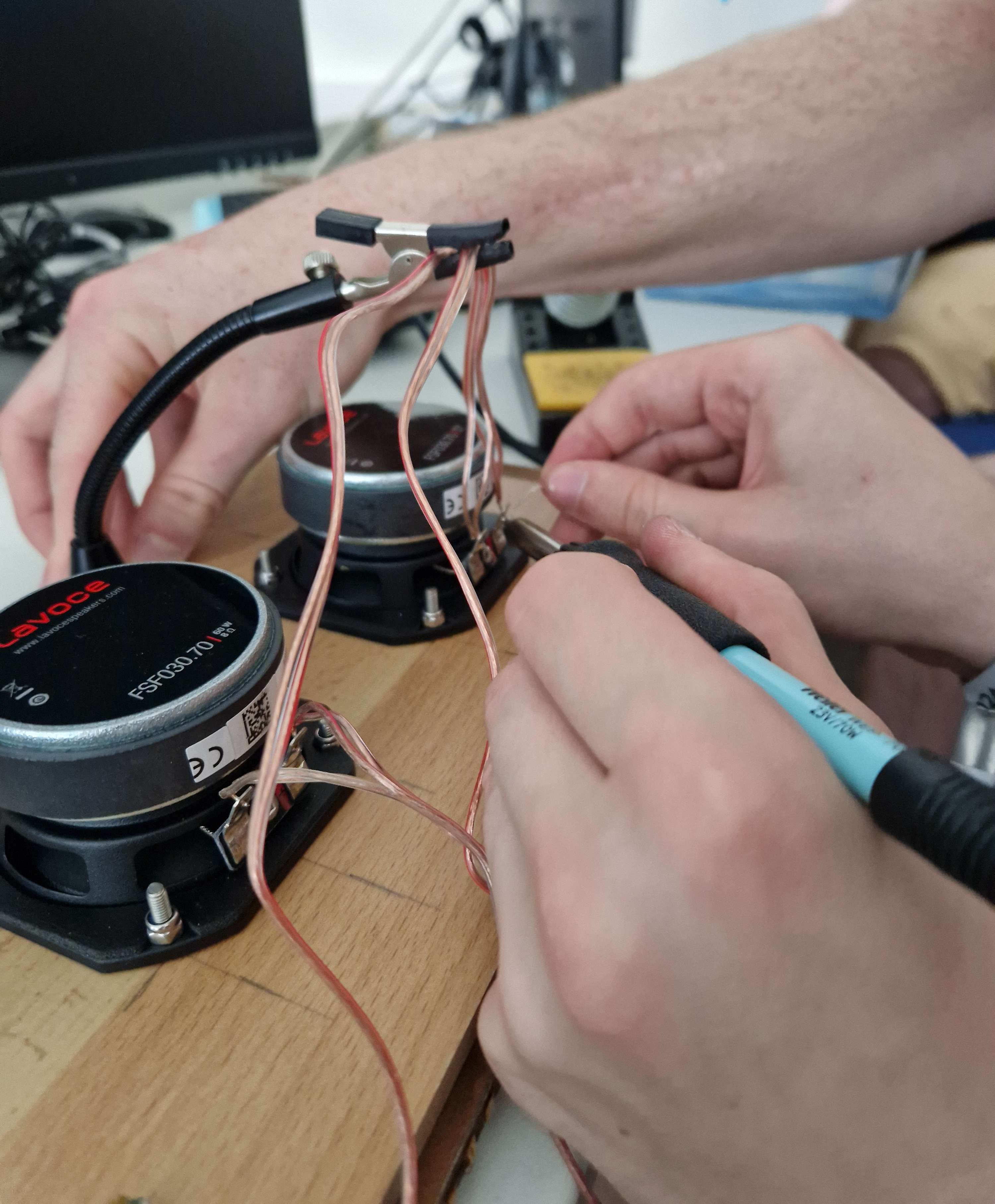 Lautsprecher_verlöten